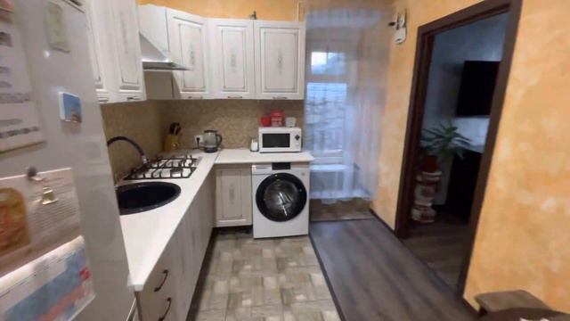 Видео обзор двухкомнатной квартиранта ул. Толстого 2. смотреть онлайн