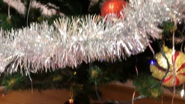 Кот и ЁЛКА. Новый год для кота! смотреть онлайн