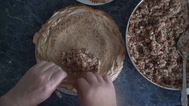 Рецепт: Блины с фаршем и кус-кусом смотреть онлайн