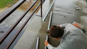 КАК СДЕЛАТЬ обрешётку для фасада из профиля ДЛЯ СЕБЯ СВОИМИ РУКАМИ