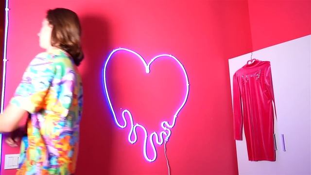 Я Стала Вампиром! Вампир и Эльф Преследуют Меня! смотреть онлайн