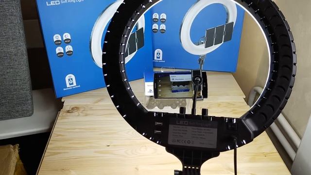 Кольцевая лампа RL-18 45 см со штативом смотреть онлайн