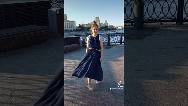 Natalia Lin Mo - Танец живота на набережной) / Belly dancing near the Moscow river