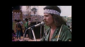 Woodstock: 3 Days of Piece & Music (1970) / typical day