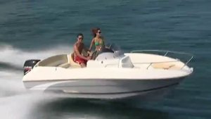 Моторная яхта Beneteau Flyer 550 Open