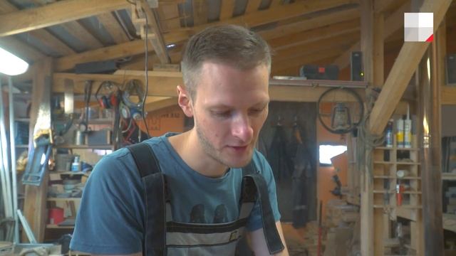 Создает мебель и светильники из слэба и эпоксидной смолы своими руками| 29.RU смотреть онлайн