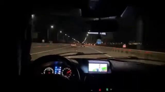 Приора( атмо заряженная ) против  Ваз 2112 (Турбо) атмо ташит 402 метра уверенно смотреть онлайн