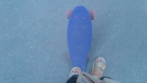 Как научиться кататься на пенни борде /первые шаги