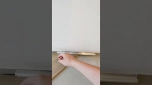 Монтаж теневого плинтуса