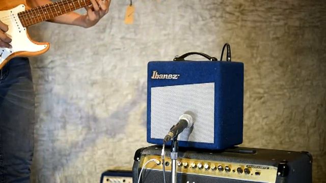 IBANEZ IBZ G Guitar Amp смотреть онлайн