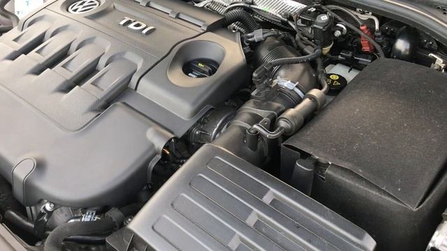 VW Passat B8 2.0 TDI CRLB 110 kw 150 ps engine sound. Звук работы дизеля на холостом ходу. смотреть онлайн