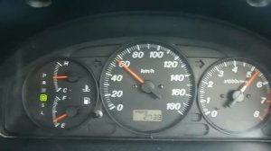Mazda demio 2001г.в. 1,5/100л.с.