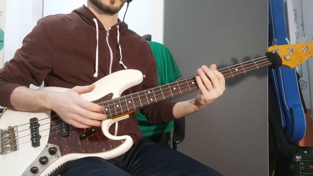 Squier Classic Vibe 60's Jazz Bass - EMG J Pickups смотреть онлайн