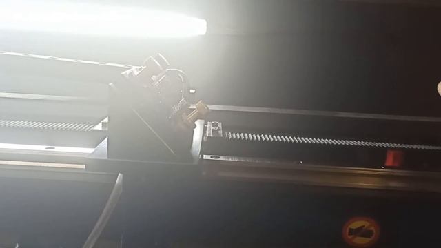 Не совпадает начало и конец реза. Лазерный станок смотреть онлайн