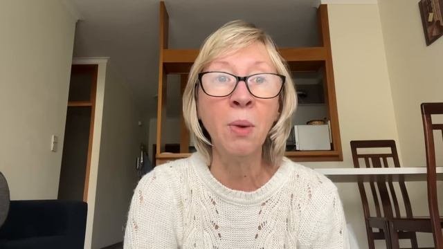 Самвел Адамян/Как мамка пердежём с ворогом боролась!Эдя,закрой поддувало!Мамка тебя уже не любит!
