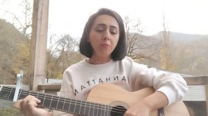 Только у любимой могут быть такие необыкновенные глаза.