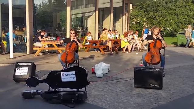 CelloGo - The Show Must Go On (Queen Cover) - Live in Moscow смотреть онлайн