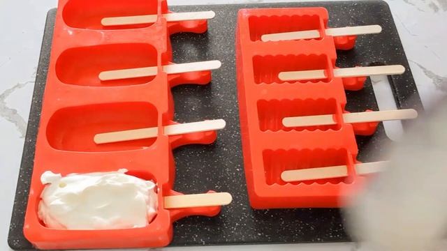 Учимся Готовить Простое и Вкусное Мороженое За 3 Минуты! смотреть онлайн