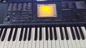 Yamaha PSR-530