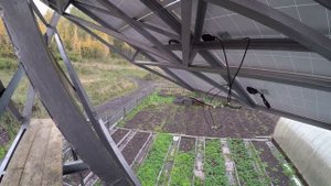 Трекер солнечных панелей. Монтаж панелей. 9 часть.