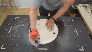 Мощная идея из обрезков дерева!Жалею что не сделал раньше!