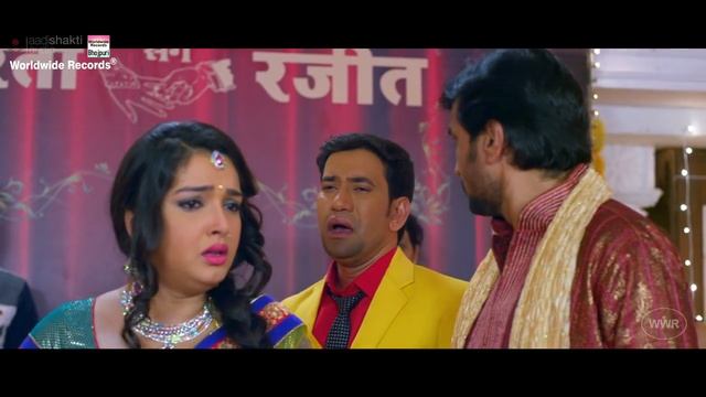Bajar Karejwa Banake - DINESH LAL YADAV, AAMRAPALI DUBEY BHOJPURI SONG смотреть онлайн