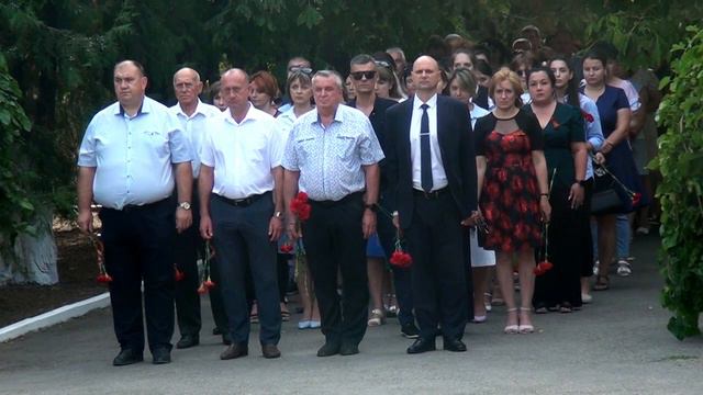 Возложение в День освобождения