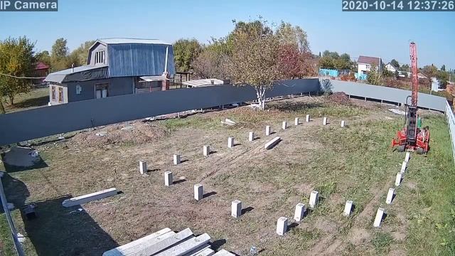 Забиваем сваи под дом из ЛСТК в Краснодаре. День 2