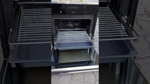 Черная встраиваемая духовка Куперсбуш Kuppersbusch EEB6260.0JX1