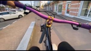 ВЕЧЕРНЯЯ ПОКАТУШКА ПО ГОРОДУ // BMX ПАДЕНИЯ #5