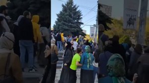Первые кадры с митингов в Махачкале, Дагестан