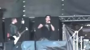 Адам Ламберт (Adam Lambert) Говорит по-русски :)