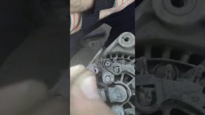 Генератор на Опеле Астра H