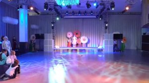 Песня "В роще пел соловушка".