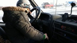 Восьмилетний ребёнок за рулём. #Водить по русски 2019))