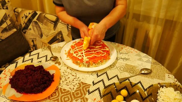 Селедка под шубой...всеми любимое и незаменимое блюдо!