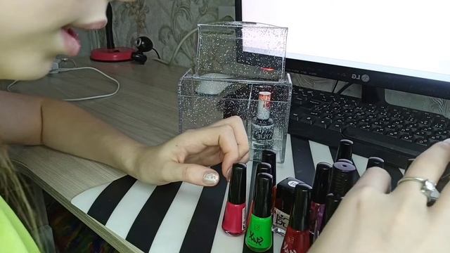 маникюр бабочка ? смотреть онлайн