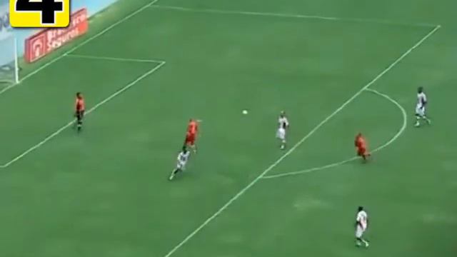 Самый техничный защитник!)
