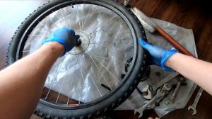 Ремонт велосипеда. Переборка втулки. Заднее колесо шатается.