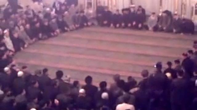 Мавлид в чеченской мечети.flv