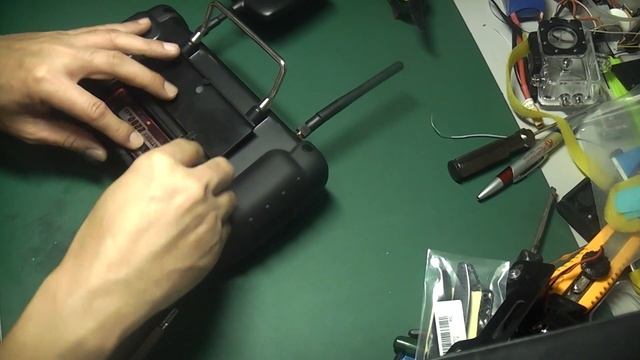 Hubsan FPV1 Transmitter - 3S 8C Lipo Transmiiter Installation Guides смотреть онлайн