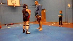 Я синий . Это борьба . Извените что плохо снял