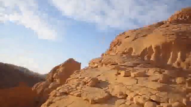 В горах рядом с Дахабом смотреть онлайн