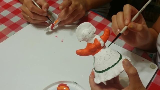 Дымковская Игрушка часть 2. Роспись. Dymkovo Toy Part 2 Painting.