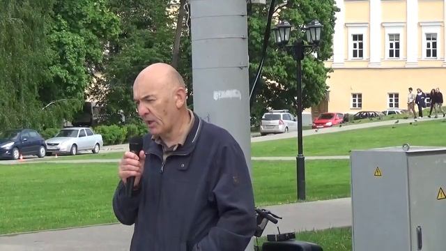 Поэты города Владимира читают свои стихи (1 часть).