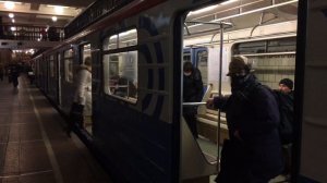 81-717/714.5М Перекраска Московский транспорт и 81-717.5М На станции Комсомольская