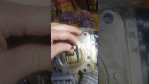 Гидравлический насос кавасаки как работает эксковатор хендай 290LC 7,