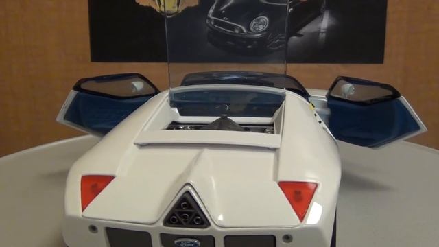 Ford GT90 Concept 1:18 Diecast review смотреть онлайн