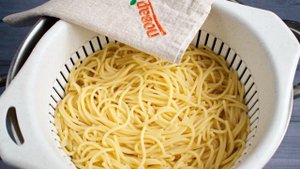 Макароны со сливочным маслом