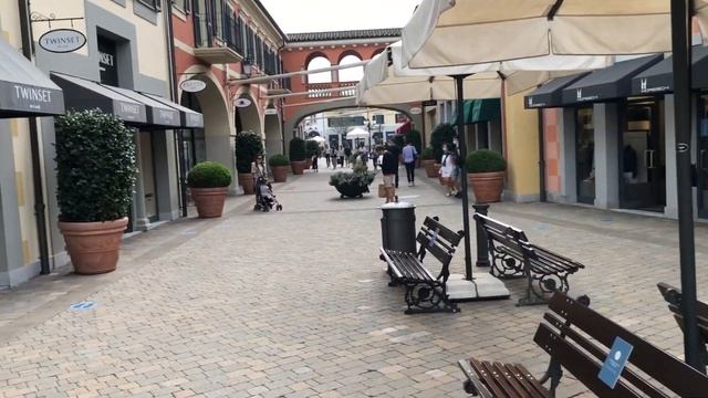 Экскурсия по аутлету Серравалле-Скривия Италия. Европа-Хаус часть II.Serravalle Scrivia Italy Outle смотреть онлайн